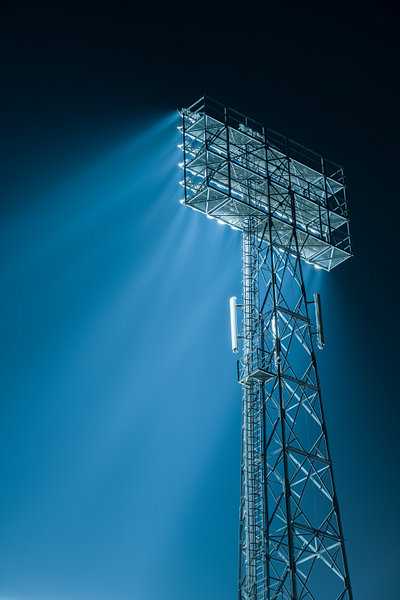 Nieuwe lichtmasten VV Hegelsom